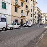 Apartamento Elegante Dimora - Parcheggio Gratuito