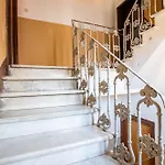 Elegante Dimora - Parcheggio Gratuito * La Spezia