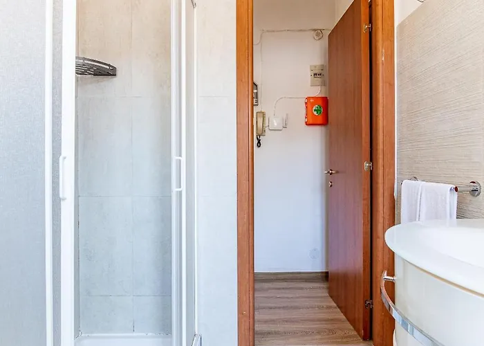 - Parcheggio Gratuito Λα Σπέτσια