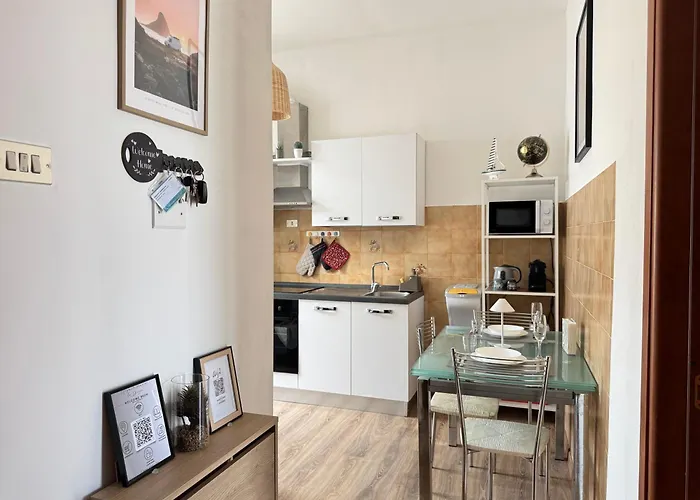 - Parcheggio Gratuito Διαμέρισμα