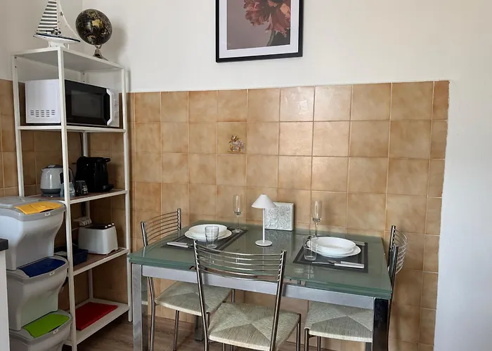 - Parcheggio Gratuito Διαμέρισμα